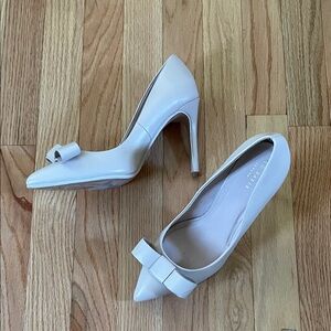 Ted Baker Heels Womens 38.5 Cream Pink Zafili Bow Pointed Toe Pumps Elegant